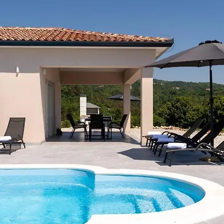 Hillsea Villa